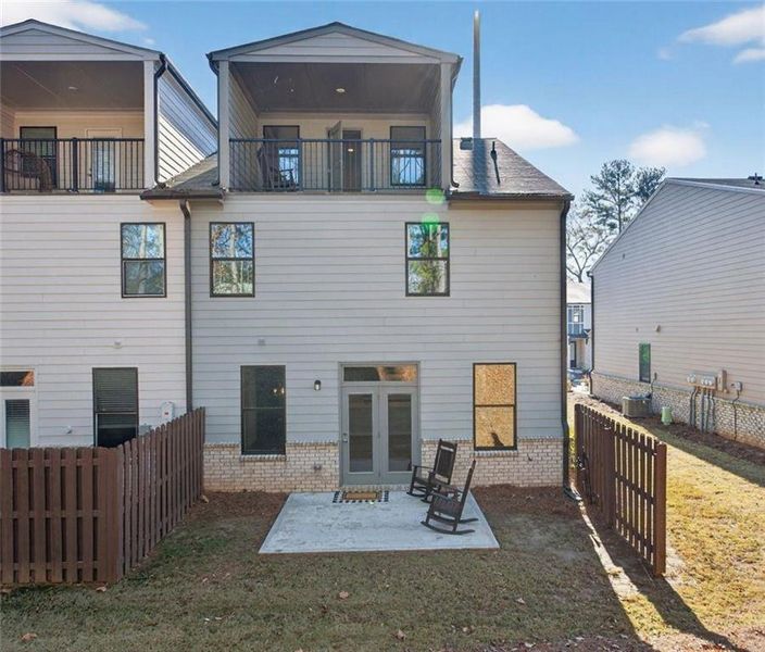 Exterior details and patio area of a home in , Lawrenceville (Image 29).