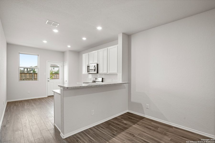 Image 23 of a home in Blue Ridge Ranch. Image 23 of a home in Blue Ridge Ranch.