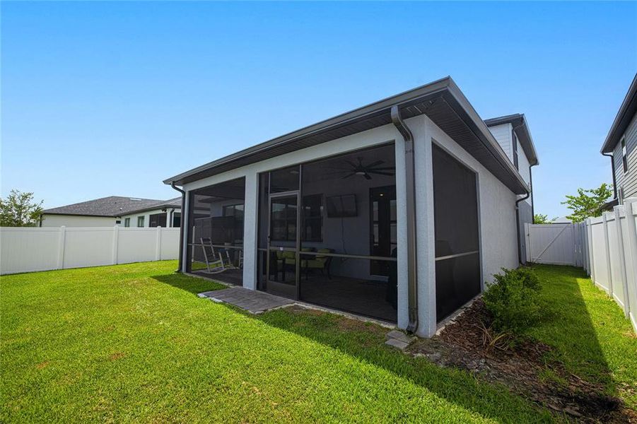 Exterior details and patio area of a home in , North Port (Image 25).