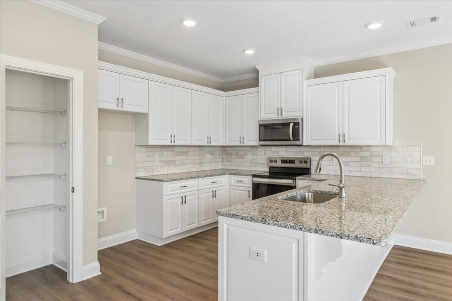 Furnished interior view inside a new home in Windsor, North Augusta (Image 7).