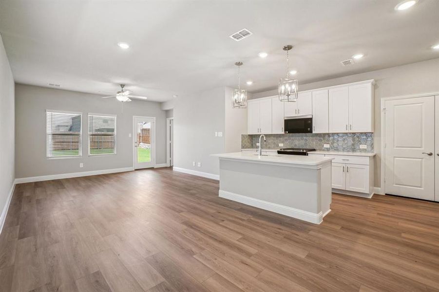 Image 38 of a home in Simpson Crossing - Spring Series.