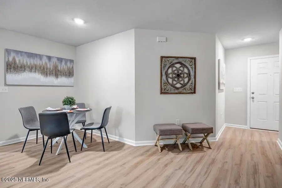 Furnished interior view inside a new home in , Jacksonville (Image 6).