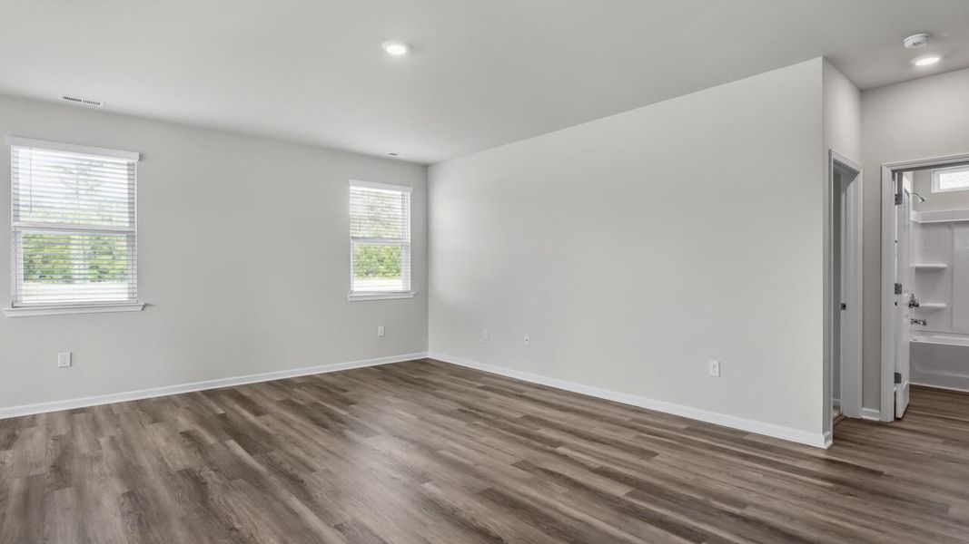 Spacious, unfurnished interior of a new home in Surfside Landing, Hubert (Image 18). Spacious, unfurnished interior of a new home in Surfside Landing, Hubert (Image 18).