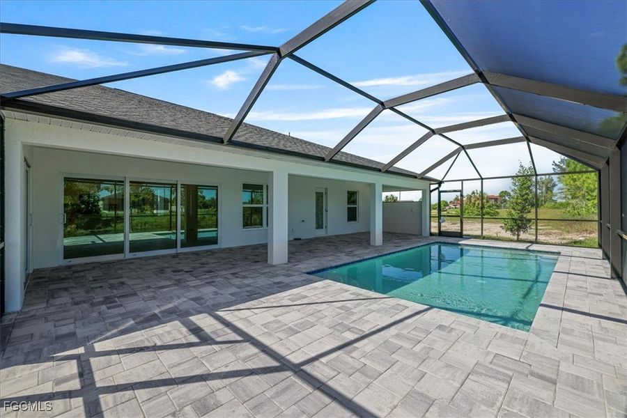 Image 38 of a home in Cape Coral.