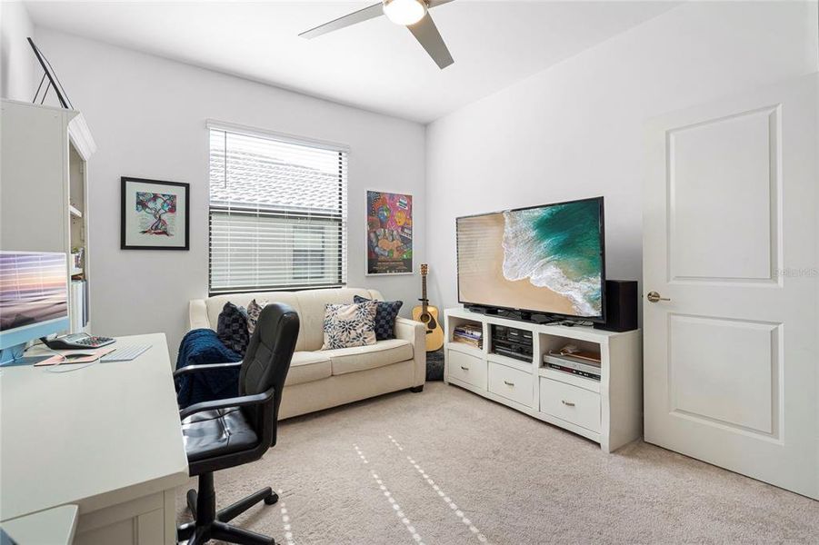 Furnished interior view inside a new home in , Bradenton (Image 28).