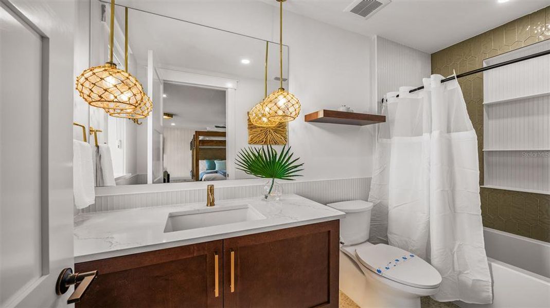 Furnished interior view inside a new home in , Sarasota (Image 54).
