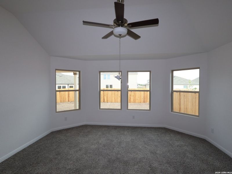 Spacious, unfurnished interior of a new home in Meadows at Clear Springs, New Braunfels (Image 24).