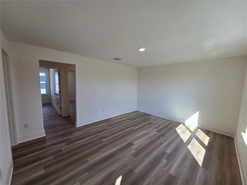 Spacious, unfurnished interior of a new home in Arbor Meadows, Spring Hill (Image 9). Spacious, unfurnished interior of a new home in Arbor Meadows, Spring Hill (Image 9).