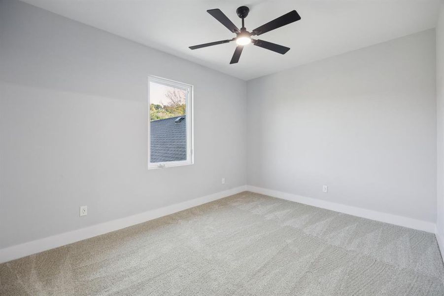 Spacious, unfurnished interior of a new home in , Cedar Hill (Image 21).