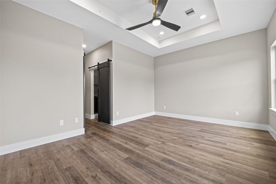 Spacious, unfurnished interior of a new home in , Houston (Image 36). Spacious, unfurnished interior of a new home in , Houston (Image 36).