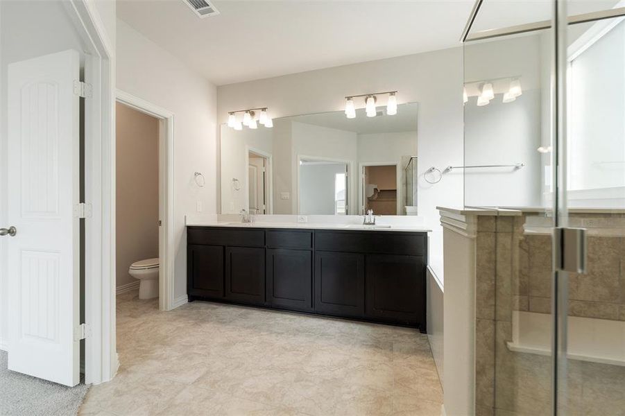 Furnished interior view inside a new home in Liberty Pointe, Gainesville (Image 7). Furnished interior view inside a new home in Liberty Pointe, Gainesville (Image 7).