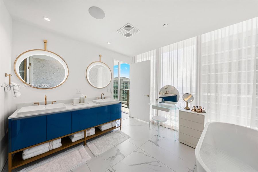 Furnished interior view inside a new home in Mr. C Residences, Miami (Image 41). Furnished interior view inside a new home in Mr. C Residences, Miami (Image 41).
