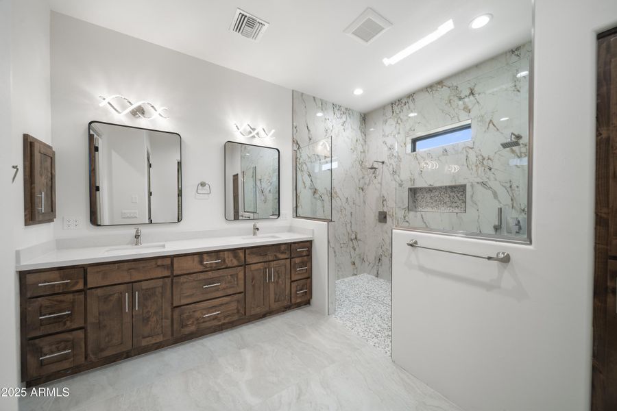 2430 Lupine Ln Wickenburg Az00020