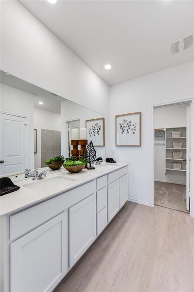 Furnished interior view inside a new home in , Bertram (Image 14).