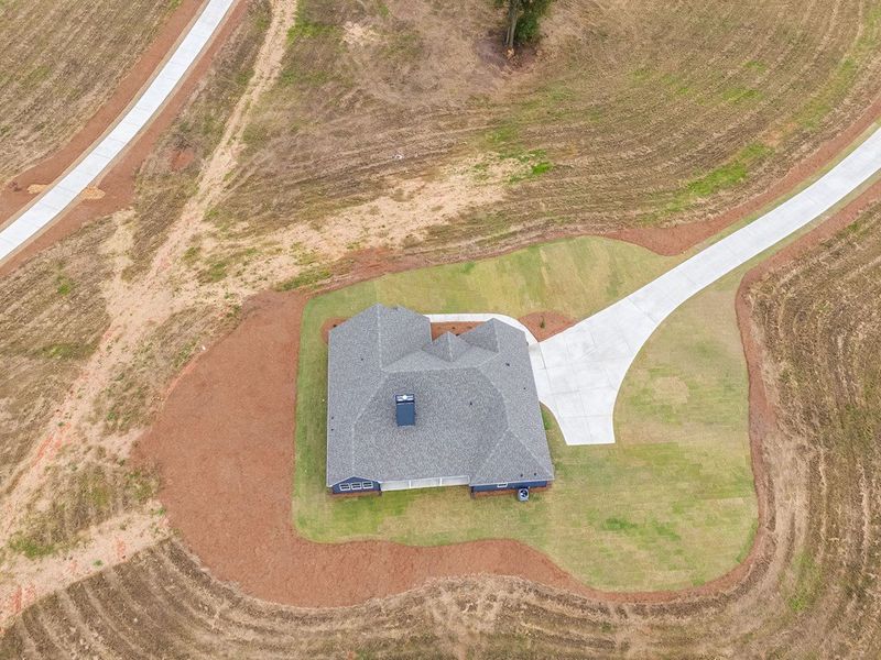 Community amenities in Parmer Farms, Roopville (Image 35).