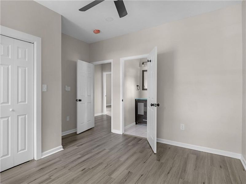 Spacious, unfurnished interior of a new home in , Atlanta (Image 39).