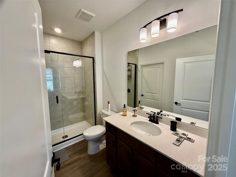 2nd Full Bath w/Shower