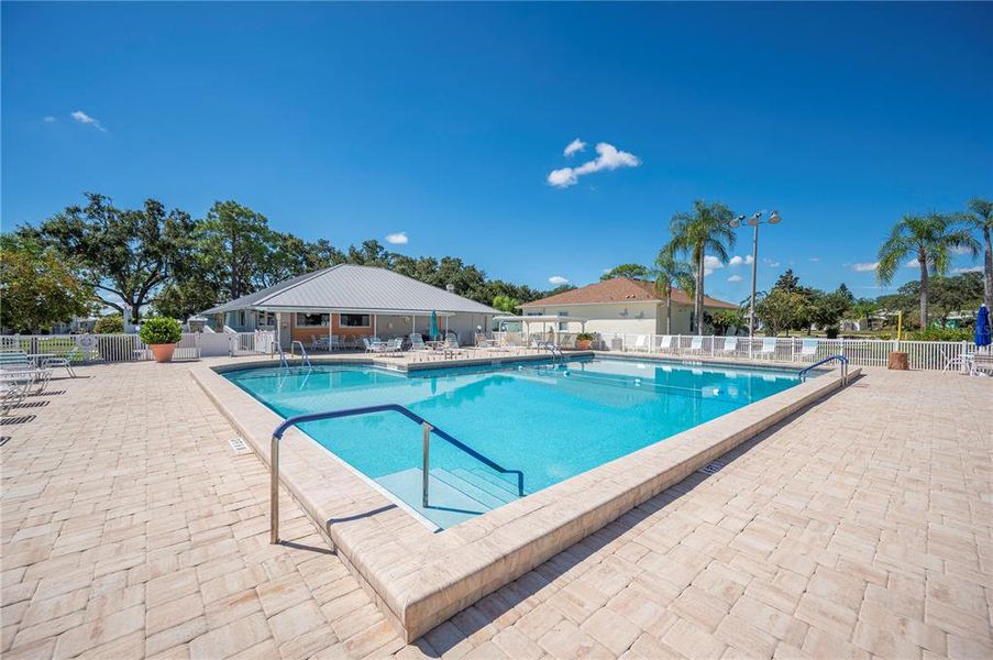 Community amenities in , Lake Wales (Image 27). Community amenities in , Lake Wales (Image 27).