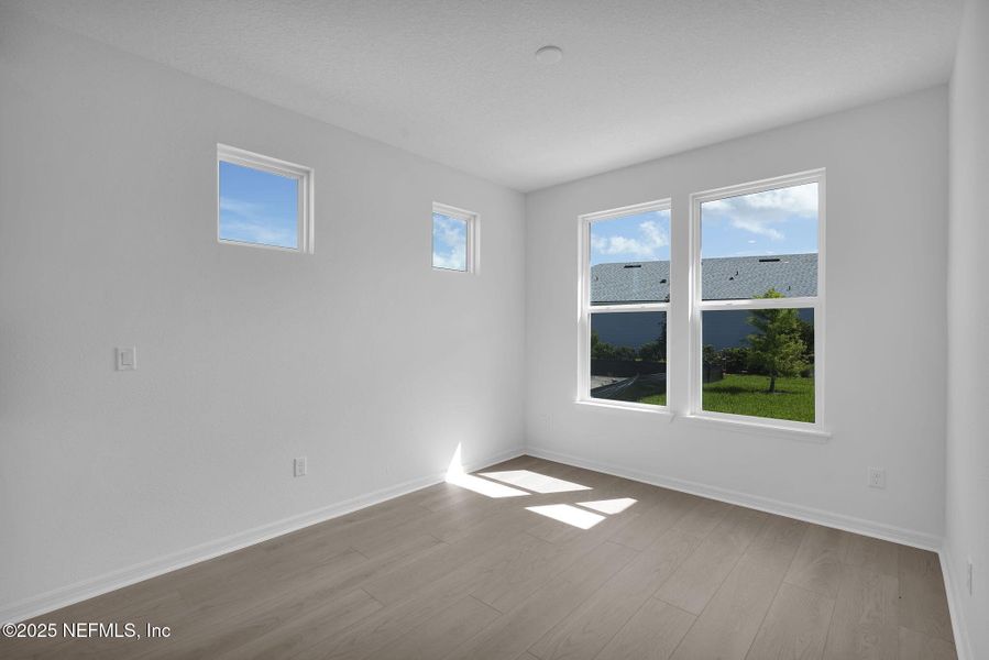 Spacious, unfurnished interior of a new home in Del Webb Saint Johns, St. Johns (Image 11).