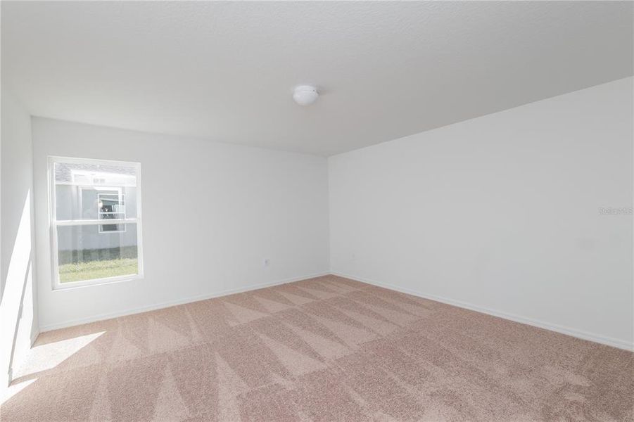 Spacious, unfurnished interior of a new home in Thompson Preserve, Bartow (Image 14). Spacious, unfurnished interior of a new home in Thompson Preserve, Bartow (Image 14).