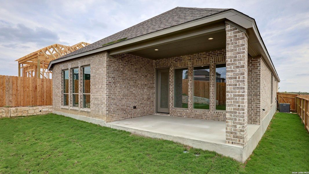 Exterior details and patio area of a home in Briggs Ranch, San Antonio (Image 23).