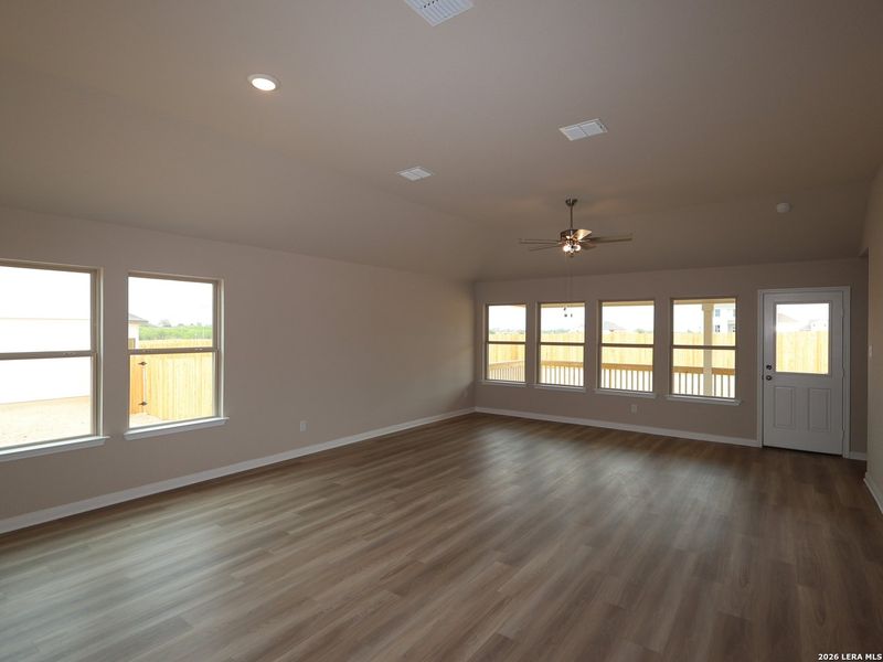 Spacious, unfurnished interior of a new home in Hickory Ridge, Elmendorf (Image 18).