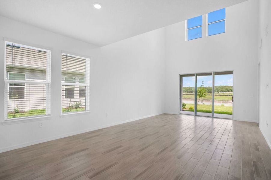Representative unfurnished interior of a home built from the Captiva by Taylor Morrison in Indigo Creek, Apollo Beach (Image 19).