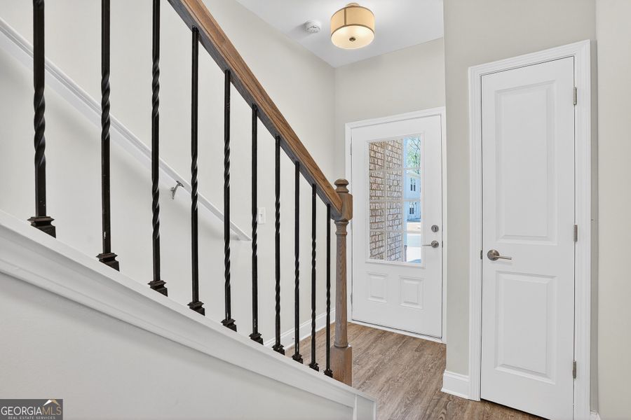 Spacious, unfurnished interior of a new home in Morning Creek Forest, Atlanta (Image 14). Spacious, unfurnished interior of a new home in Morning Creek Forest, Atlanta (Image 14).