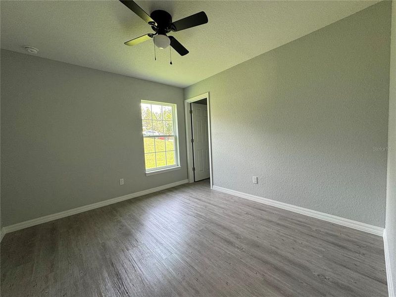 Spacious, unfurnished interior of a new home in , Ocala (Image 19).