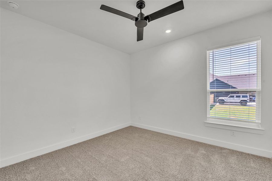 Spacious, unfurnished interior of a new home in King Oaks, Salado (Image 27). Spacious, unfurnished interior of a new home in King Oaks, Salado (Image 27).