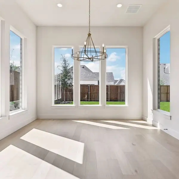 Spacious, unfurnished interior of a new home in StarView, Prosper (Image 58).