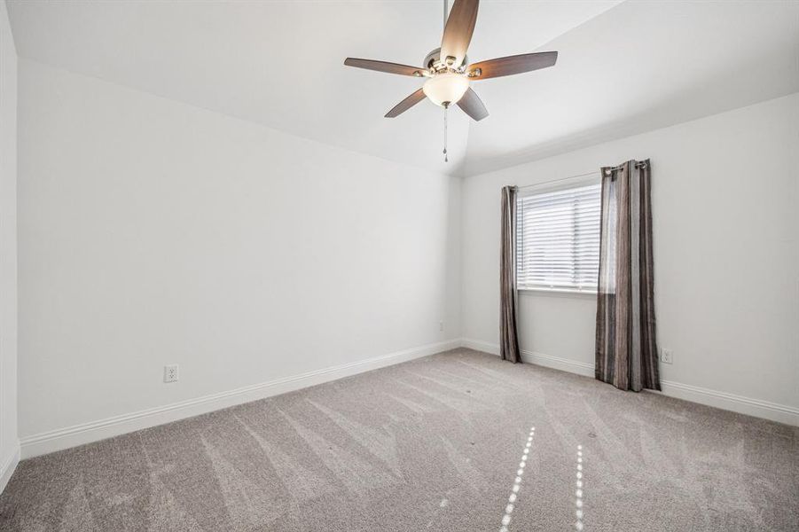 Spacious, unfurnished interior of a new home in Elevon, Lavon (Image 17).