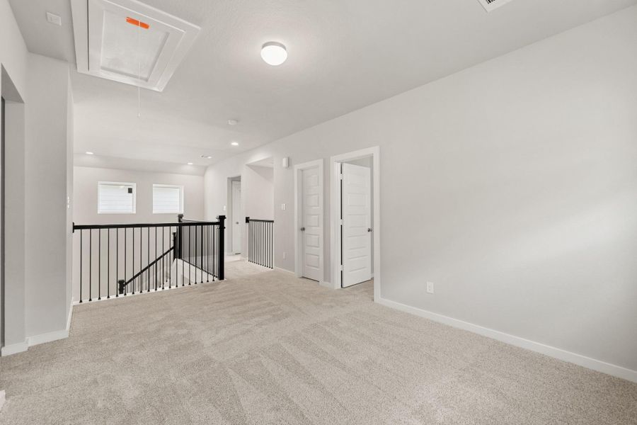 Spacious, unfurnished interior of a new home in Morton Creek Ranch, Katy (Image 15). Spacious, unfurnished interior of a new home in Morton Creek Ranch, Katy (Image 15).