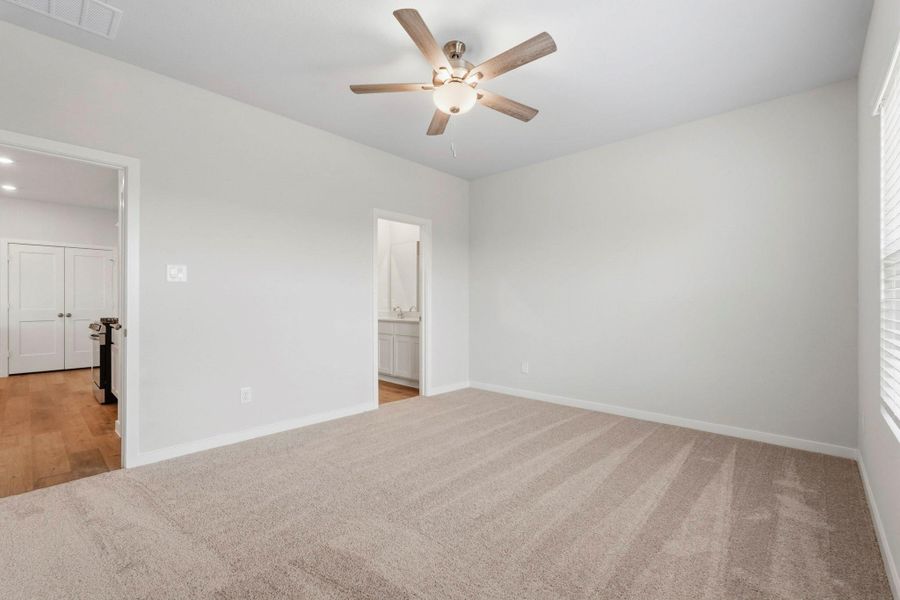 Spacious, unfurnished interior of a new home in Northpark South, Porter (Image 16). Spacious, unfurnished interior of a new home in Northpark South, Porter (Image 16).