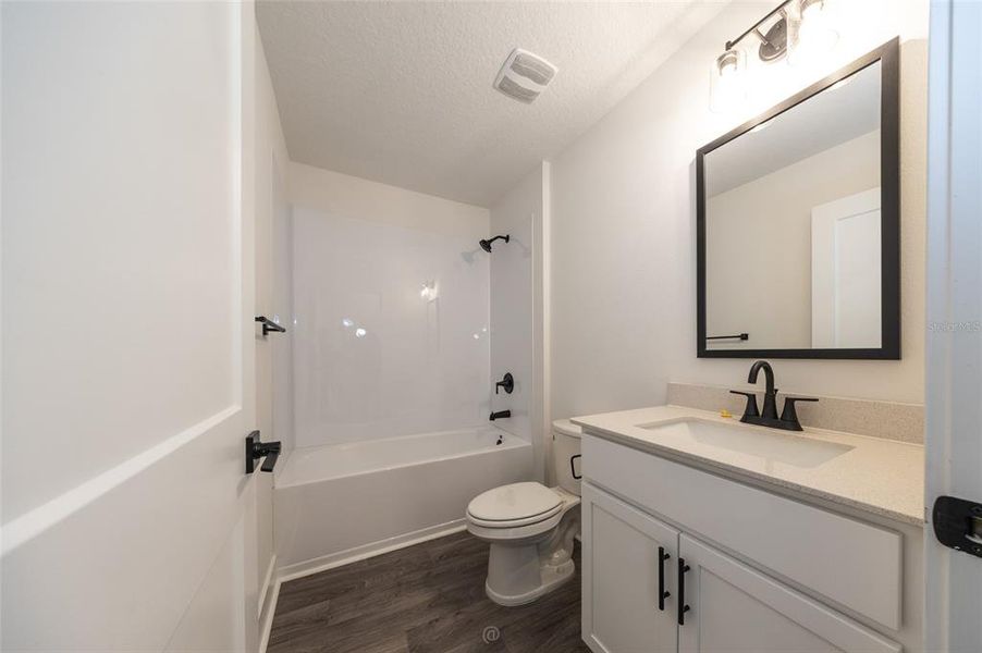 Furnished interior view inside a new home in Palm Coast, Palm Coast (Image 7).