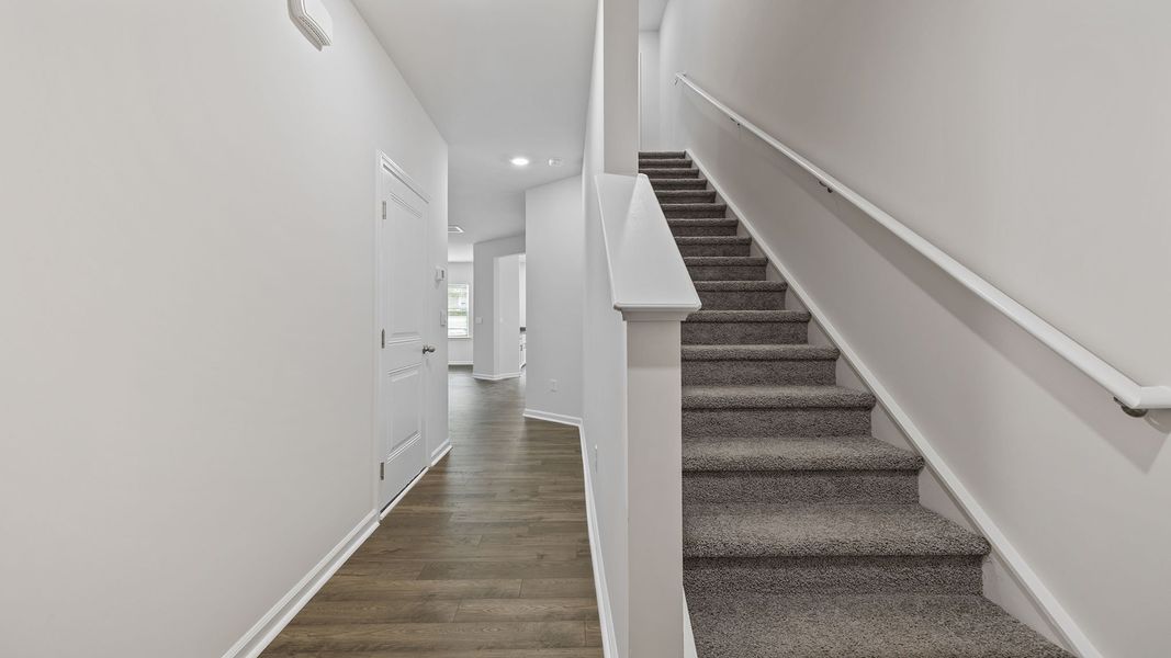 Spacious, unfurnished interior of a new home in Brookside Ridge Townhomes, Greer (Image 11).
