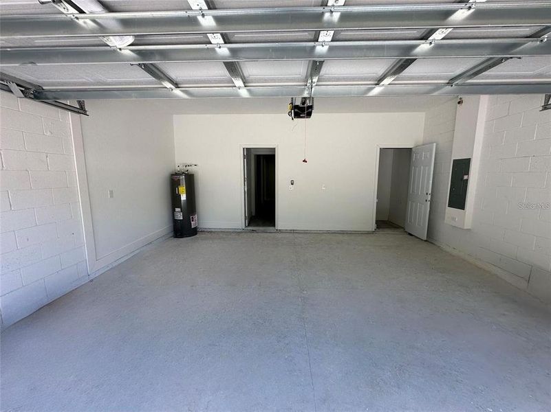 Image 40 of a home in .