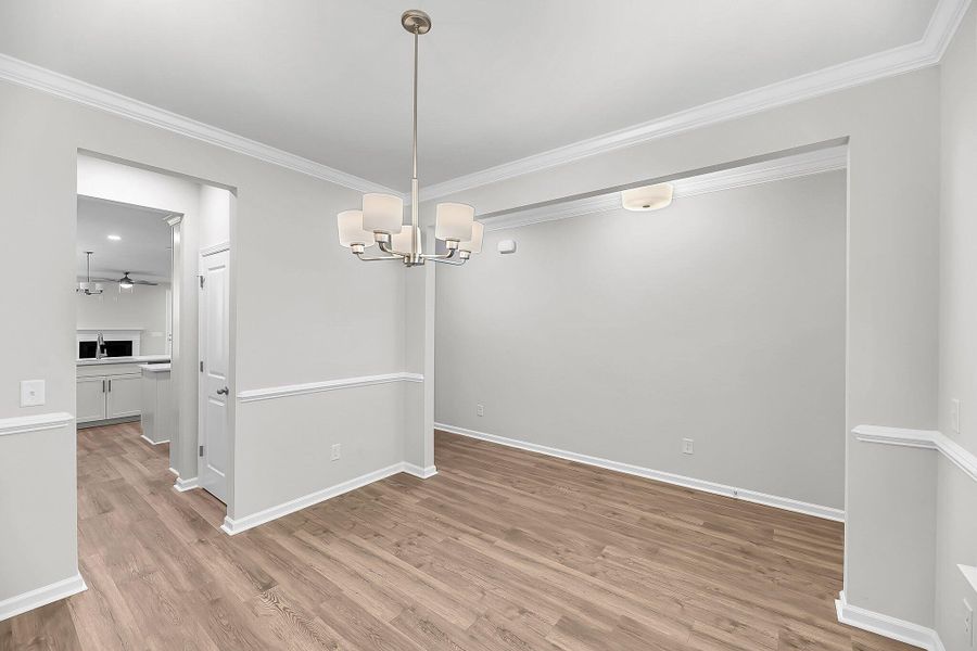 Spacious, unfurnished interior of a new home in Sweetgrass Station, Summerville (Image 29).