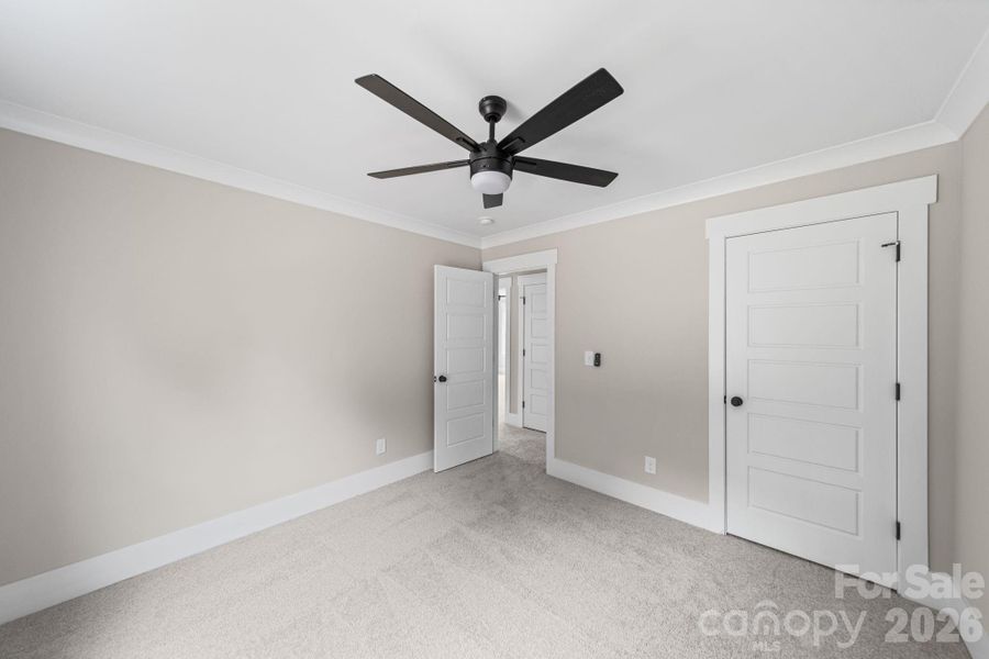 Spacious, unfurnished interior of a new home in , Badin (Image 21).