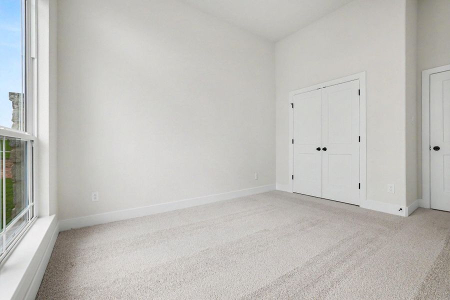 Spacious, unfurnished interior of a new home in Rose Hill Estates, Willis (Image 29).