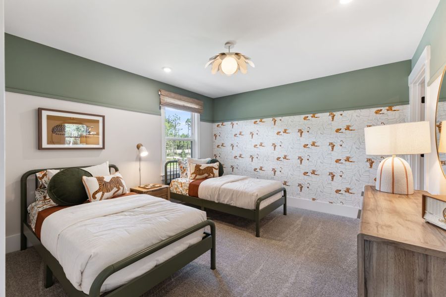 Furnished interior view inside a new home in Del Webb Ocean Isle Beach, Shallotte (Image 16).