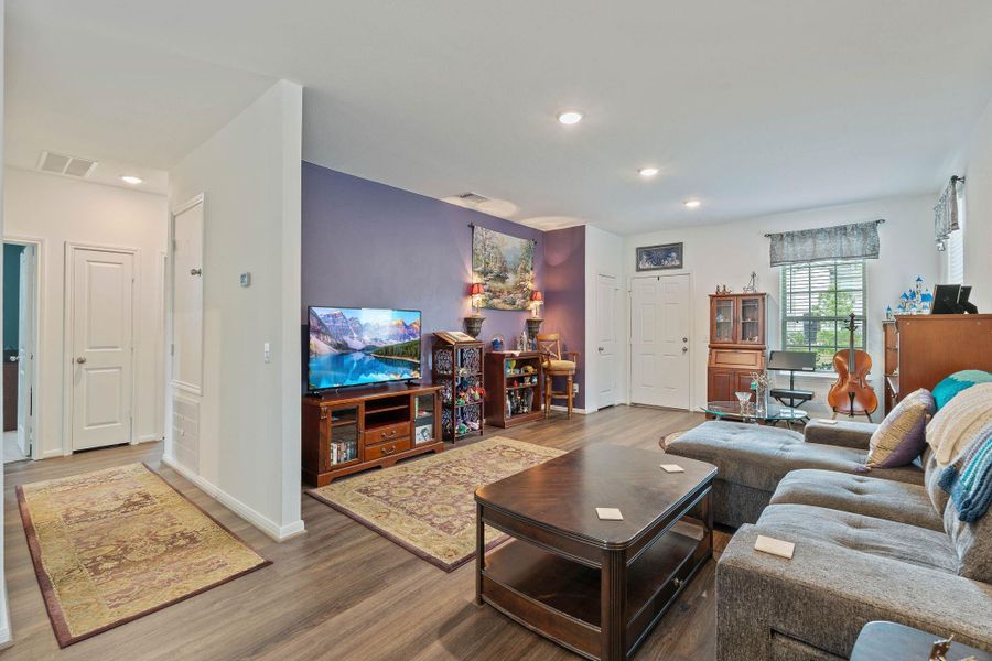 Furnished interior view inside a new home in The Pines At Seven Coves, Willis (Image 22). Furnished interior view inside a new home in The Pines At Seven Coves, Willis (Image 22).