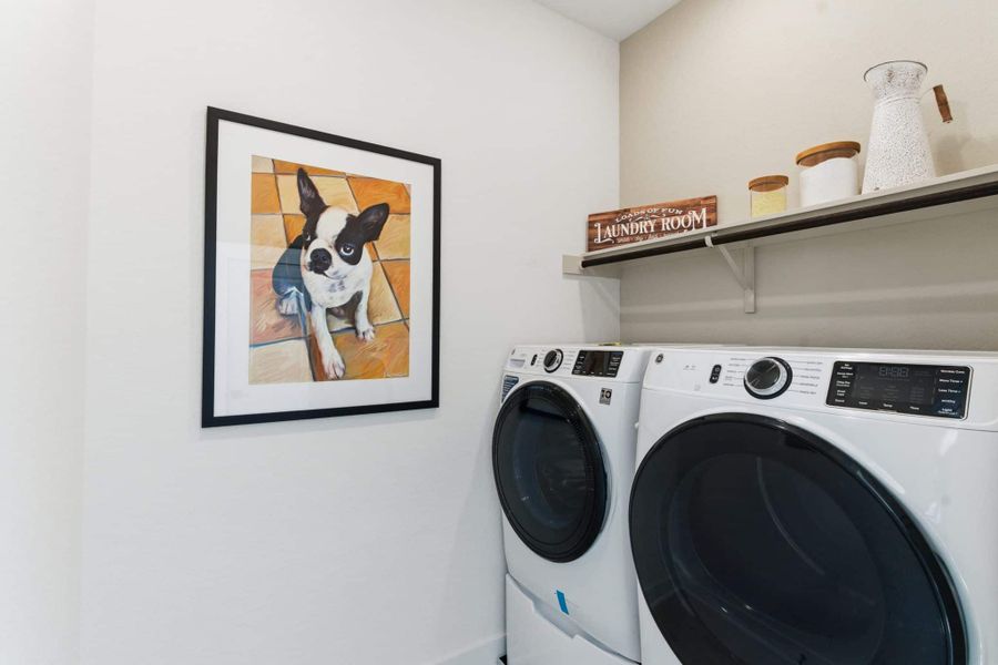Close-up of interior finishes inside a home in Rose Hill, San Antonio (Image 20).