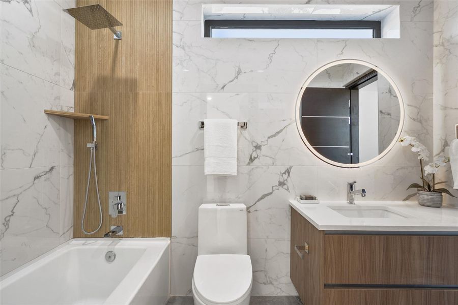 Furnished interior view inside a new home in , Lago Vista (Image 18).