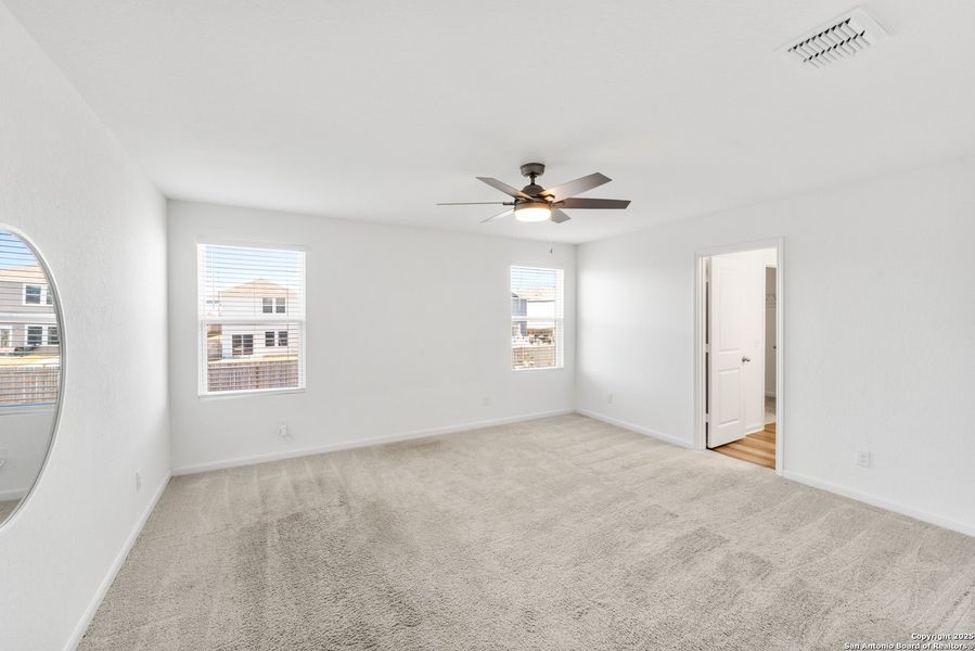 Spacious, unfurnished interior of a new home in Liberte, Converse (Image 18). Spacious, unfurnished interior of a new home in Liberte, Converse (Image 18).