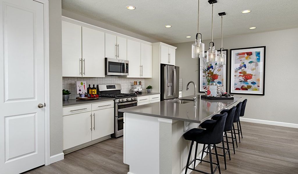 Noble-R949-SeasonsAtCrestviewHills Kitchen