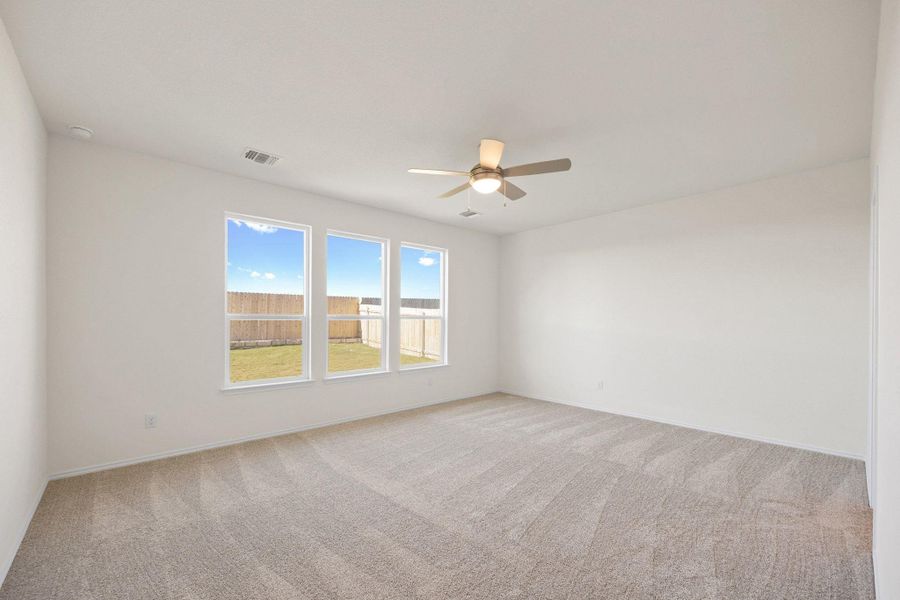 Spacious, unfurnished interior of a new home in Salerno - Classic Collection, Round Rock (Image 16). Spacious, unfurnished interior of a new home in Salerno - Classic Collection, Round Rock (Image 16).