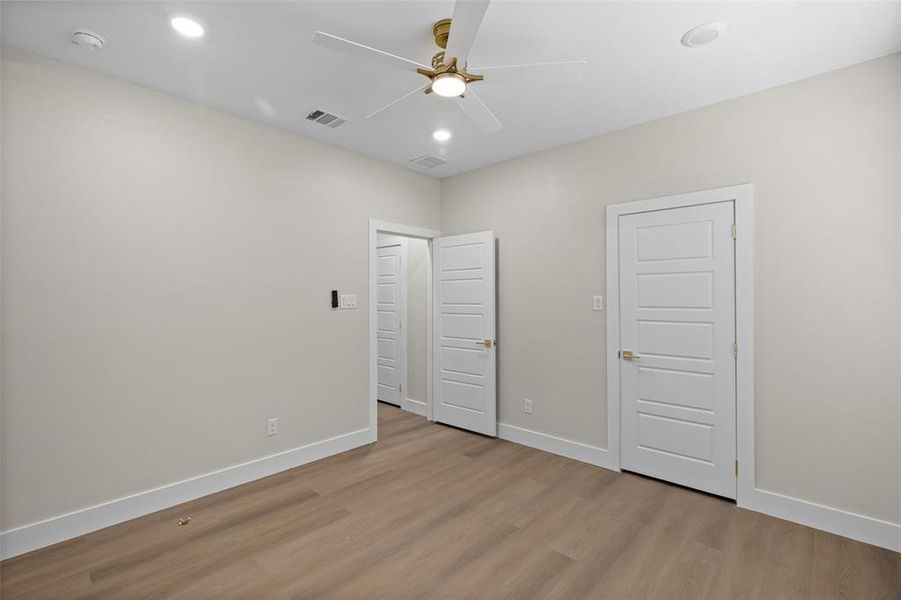 Bedroom 2 with ceiling fan