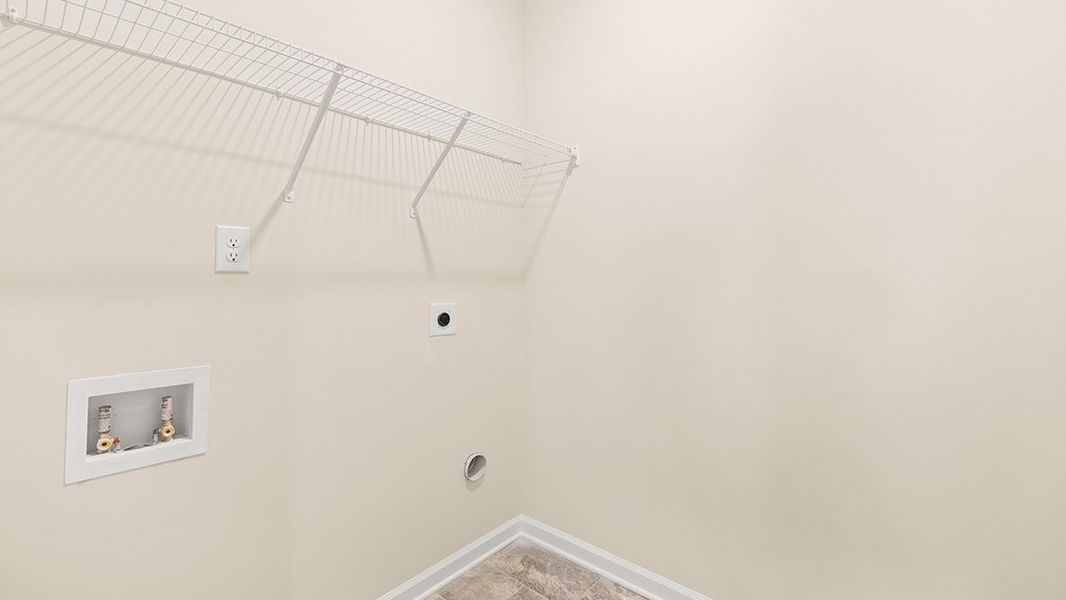 Spacious, unfurnished interior of a new home in Highland Hills, Graniteville (Image 22).