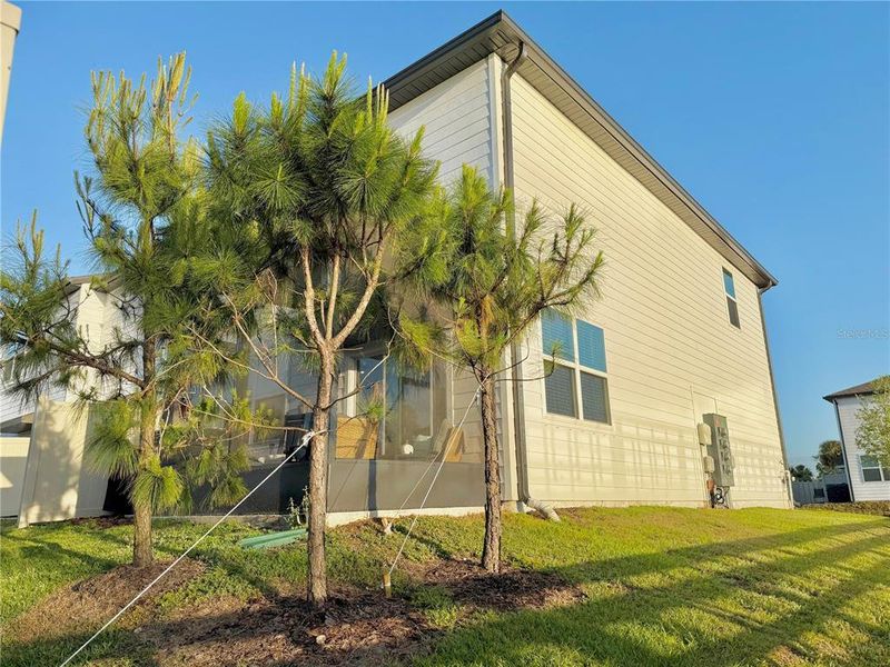 Front exterior of a new home in , Gibsonton, FL, highlighting curb appeal (Image 24).